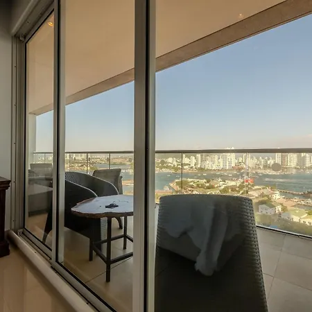 H2-luxurious 2 Bedroom / 16th F - Bocagrande *