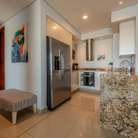Apartamento H2-luxurious 2 Bedroom / 16th F - Bocagrande *